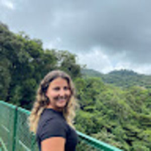 Meet your Posher, Camille